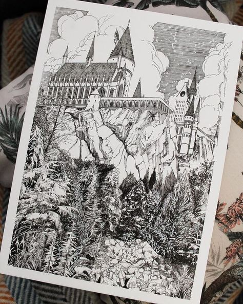 fineliner architecture drawings Fineliner Architecture, Hogwarts Castle Drawing, Harry Potter Sketch, Harry Potter Castle, Harry Potter Art Drawings, Castle Drawing, Fineliner Art, Pencil Sketch Images, Harry Potter Artwork