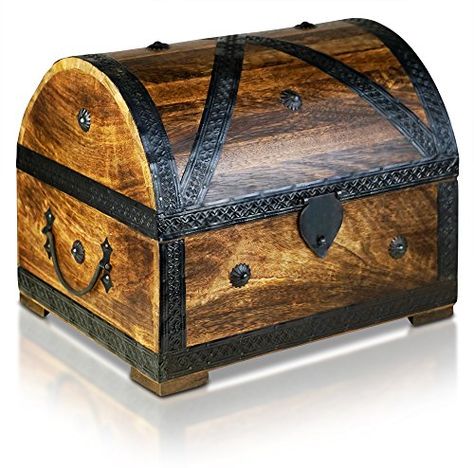 Brynnberg - Pirate Treasure Chest Storage Box - Durable W... https://www.amazon.co.uk/dp/B01LHIOBTY/ref=cm_sw_r_pi_dp_U_x_L.xvCbYT61T3J Pirate Treasure Hunt, Wooden Treasure Chest, Chest Storage, For Better Or For Worse, Pirate Treasure Chest, Wedding Game, Wood Storage Box, Accent Walls In Living Room, Pirate Treasure