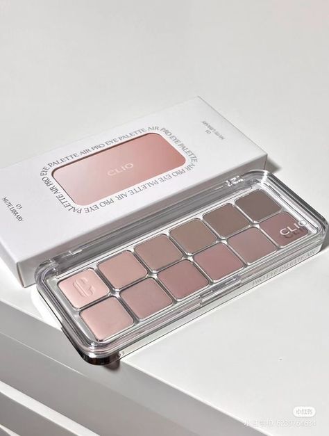 Makeup Packaging Aesthetic, Clio Makeup Palette, Korean Makeup Cosmetics, Aesthetic Makeup Packaging, Clio Make Up Korean, Clio Make Up, Korean Makeup Products Aesthetic, Korean Makeup Products, Clio Cosmetics