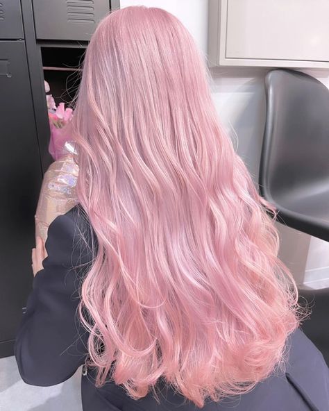 ___.niia_ Pink Long Hair Aesthetic, Milky Pink Hair, Baby Pink Hair Color, Pink Hair Light, Pink Hair Long, Pink Pastel Hair, Blonde Pink Hair, Pink Hair Aesthetic, Cute Pink Hair