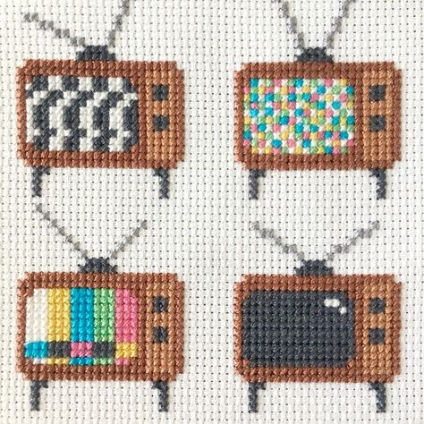 Types Of Cross Stitch Stitches, Tv Cross Stitch, No Face Cross Stitch, One Color Cross Stitch Pattern, Computer Cross Stitch, 70s Cross Stitch, Retro Cross Stitch Patterns, One Piece Cross Stitch Pattern, Alpha Patterns Cross Stitch