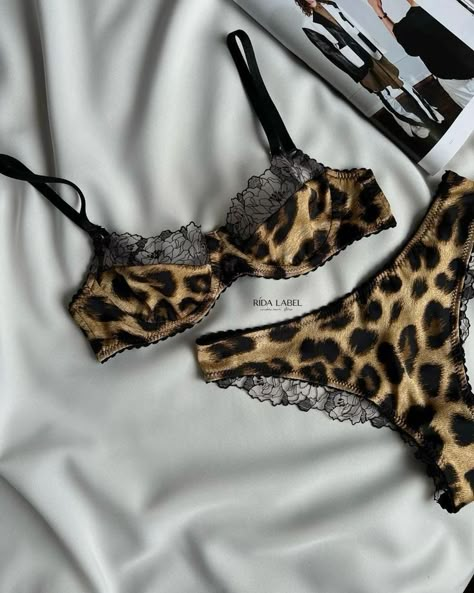 Leopard Lingerie, Cute Pjs, Lingerie Inspiration, Cute Bras, Cute Lingerie, Pretty Lingerie, Bra And Panty Sets, Nightwear, Fashion Inspo Outfits