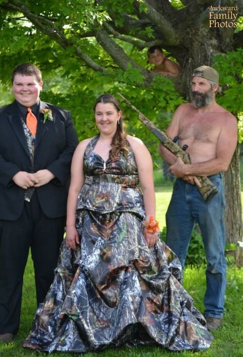 You will marry my daughter, right? Awkward Prom Photos, Camo Prom Dresses, Camo Prom, Orange Dress Wedding, Camo Wedding Dresses, Funny Family Photos, Awkward Pictures, Shotgun Wedding, Awkward Photos