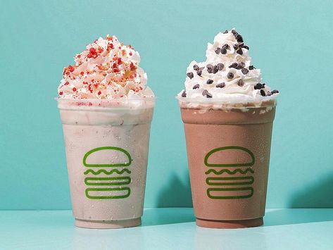 Shake Shack’s New Summer Menu Hot Honey Chicken Sandwich, Honey Chicken Sandwich, Beach Bun, Crispy Chicken Breast, Hot Honey Chicken, Dude Food, Food Collage, Mint Mojito, Food Addict