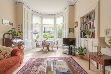 Edinburgh Flat Interior, Marchmont Edinburgh, London Apartment Aesthetic, Europe Apartment, Edinburgh Apartment, Edinburgh Flat, Door Apartment, Victorian House Interiors, Garden Apartment