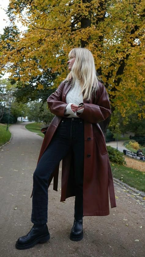 Leather Coat Outfit, Burgundy Trench Coat, Red Leather Coat, Long Coat Outfit, Trench Coat Outfit, Long Leather Coat, Faux Leather Coat, Dramatic Style, Leather Coats