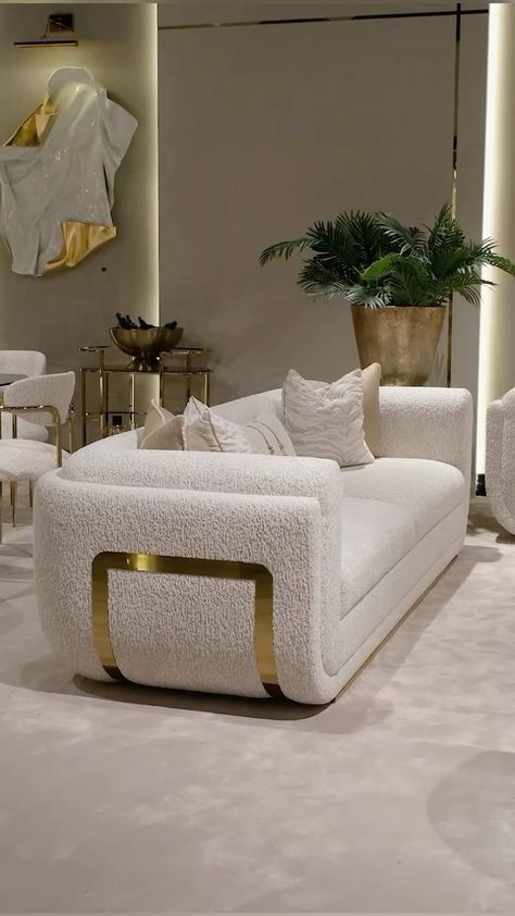 Sofa Design Luxury, White Couch Living Room, Contemporary Couch, Sofa Design Living Rooms, White Leather Sofa, White Sofa Living Room, Stylish Sofa Sets, Stylish Living Room Furniture, Luxury Sofa Living Room