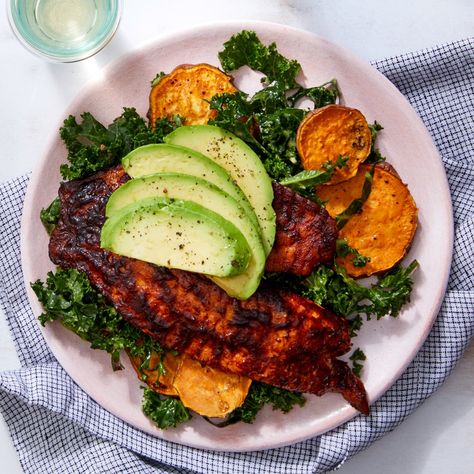 Sweet Potatoes And Kale, Potatoes And Kale, Marinated Kale, Blue Apron Recipes, Orange Sweet Potatoes, Resep Salad, Kale Recipes, Mashed Avocado, Salad With Sweet Potato