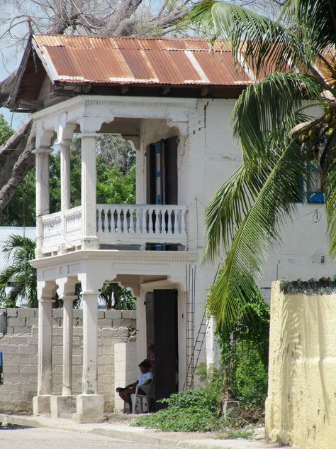 Carribean Architecture, Haiti Architecture, Haitian Architecture, Creole Architecture, Caribbean Colonial, Haitian History, Caribbean Architecture, Bo Kaap, Southern Porches