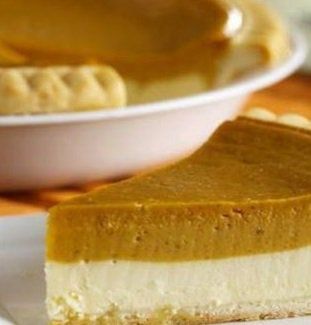 Easy Canned Pumpkin Recipes, Cheesecake Pumpkin Pie, Pumpkin Cheesecake Pie, Pumpkin Foods, Cheesecake Pie Recipes, Cheesecake Pumpkin, Canned Pumpkin Recipes, Pie Ideas, Best Pumpkin Pie Recipe