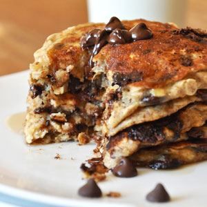 Gooey Choc Chip Pancakes Recipe | AGFG Choc Chip Pancakes, Oatmeal Cookie Pancakes, Cookie Pancakes, Cookie Oatmeal, Chocolate Chip Pancakes Recipe, Vegan Cheesecake Recipe, Pancake Recipe Easy, Minimalist Baker, Oatmeal Pancakes