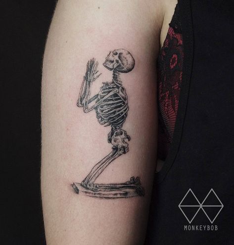 Praying Skeleton Fate Tattoo, Praying Skeleton, Skeleton Tattoo, Skeleton Tattoos, Chest Piece Tattoos, Medusa Tattoo, Skull Tattoo Design, 1 Tattoo, Nail Tattoo