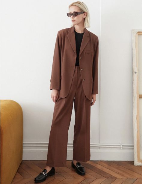 13 Trendy Suits for Women You Can Wear Outside the Office | Who What Wear Suits Tv, Suits Tv Shows, Brown Suit, Trendy Suits, Pixie Market, Prom Suits, Brown Suits, Woman Suit Fashion, Vintage Suits