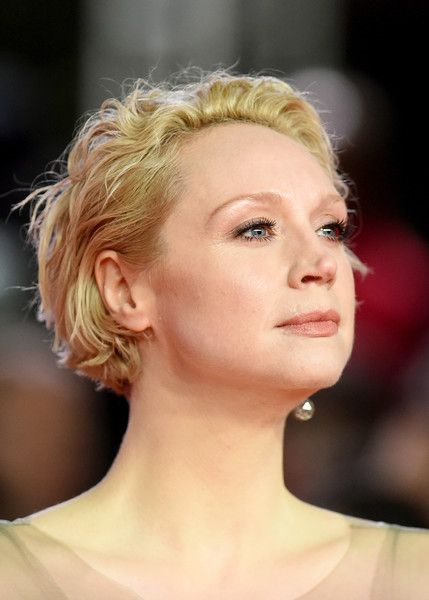 Gwendoline Christie Hair, Gwendoline Christie Short Hair, Brienne Of Tarth, Gwendoline Christie, Messy Bob, Star Wars The Last Jedi, Character Role, The Last Jedi, Personal Color