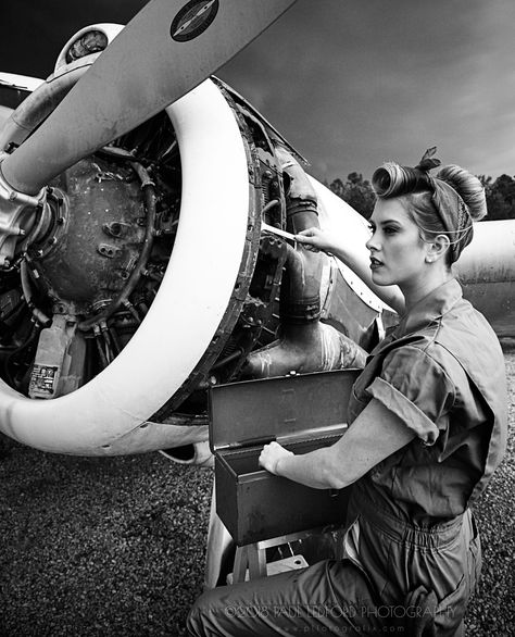 Rosie the Riveter Shoot Rosie The Riveter Aesthetic, Aviation Fashion, Rosie Riveter, 1940s Women, Bush Plane, Liberation Day, Super Girls, Ww2 Photos, Vintage Photoshoot