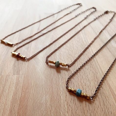 Bead Bar Necklace Diy, Beaded Bar Necklace, Diy Valentine's Shirts, Diy Leather Belt, Upcycle Shoes, Mermaid Tails For Kids, Tie Dye Shoes, Pom Pom Slippers, Bead Bar Necklace