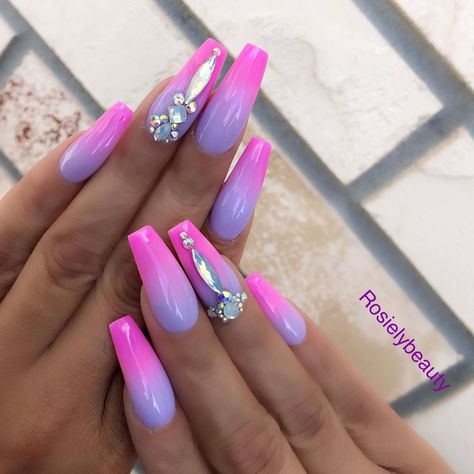 Purple And Pink Nails, Purple Nail Art Designs, White Toes Nail, Jumper Nails, Nails For Wedding, Purple Ombre Nails, Pink Purple Ombre, Nails Colorful, Purple Nail Art