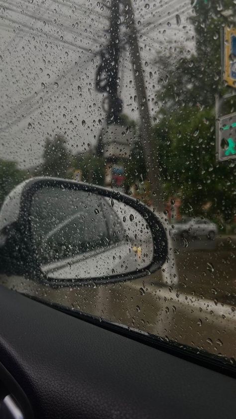 Picture In Car Mirror, Rain Fake Story Instagram, Rainy Day Vibes Aesthetic, Rainy In Car, Rainy Day Fake Story, Rain Pictures Aesthetic, Rainy Day Aesthetic Instagram Story, Rain Day Aesthetic, Rain In Car