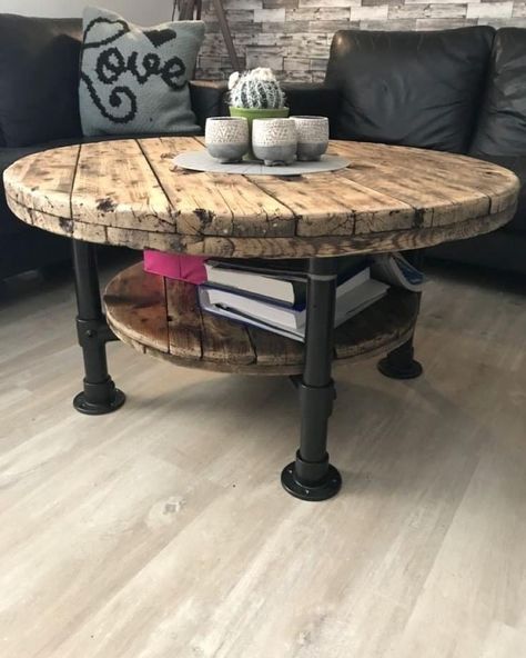 Wood Spool Furniture, Wood Spool Tables, Wooden Spool Tables, Wooden Spool Projects, Industrial Style Coffee Table, Spool Furniture, Spool Tables, Cable Spool, Wood Spool