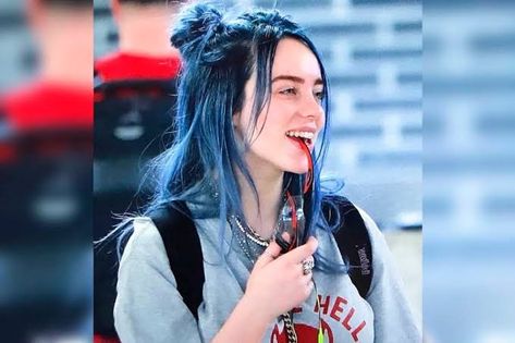 Dark Blue Hair, Colored Hair Extensions, Hair Color Blue, Hair Dye Colors, Dye My Hair, Hair Inspiration Color, Hair Inspo Color, Dark Brown Hair, Cool Hair Color