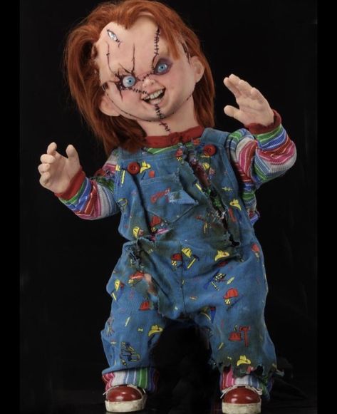 Bride Of Chucky Doll, Annabelle Doll, Animated Halloween Props, Sam Trick R Treat, Cult Classic Movies, Doll Props, Chucky Doll, Trick Or Treat Studios, Barbie Collector Dolls