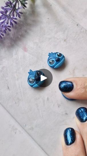 50K views · 3.5K reactions | Avete visto la prima anteprima del film di Stitch? Questo #D23 ci ha regalato un bel po' di sorprese♡
#fimo#disney#stitch#stitchclay#disneyfimo#fimotutorial#polymerclay#artoftheday#d23#disneystitch#stitchmovie#claycreations#polymerclaytutorial#disneyreel | Alessandra Granieri | Mark Keali'i Ho'omalu · Hawaiian Roller Coaster Ride (From  "Lilo & Stitch"/Soundtrack Version) Hawaiian Roller Coaster Ride, Polymer Clay Books, Mini Sculptures, Crea Fimo, 50k Views, Roller Coaster Ride, Pasta Francesa, Polymer Clay Necklace, Clay Necklace