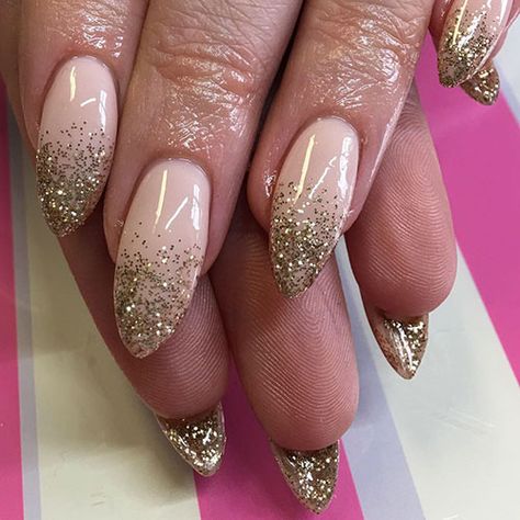 Nude Nails With Gold Glitter, Nude Nails With Gold Accent, Nude Nails With Gold, Nails With Gold Glitter, Gold Gel Nails, Prom Nail Designs, Pretty Fingers, Bridal Nails Designs, Nails With Gold