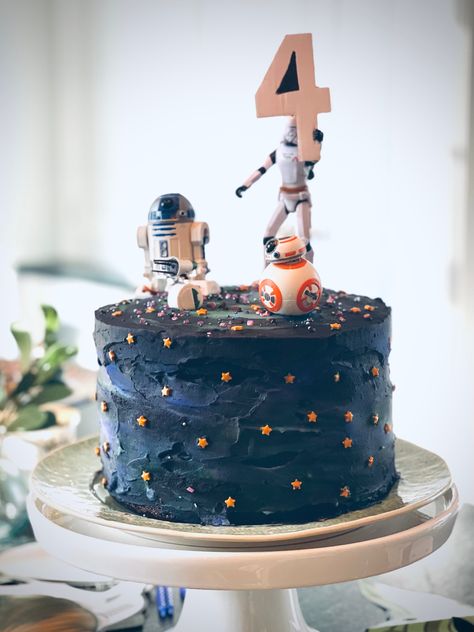 Jedi Birthday Cake, Star Wars Third Birthday, Reach 4 The Stars Birthday Cake, Star Wars Number Cake, Star Wars Galaxy Cake, Star Wars Birthday Party Ideas Cake, Lego Star Wars Birthday Cake, Homemade Star Wars Cake, Star Wars Bday Cake