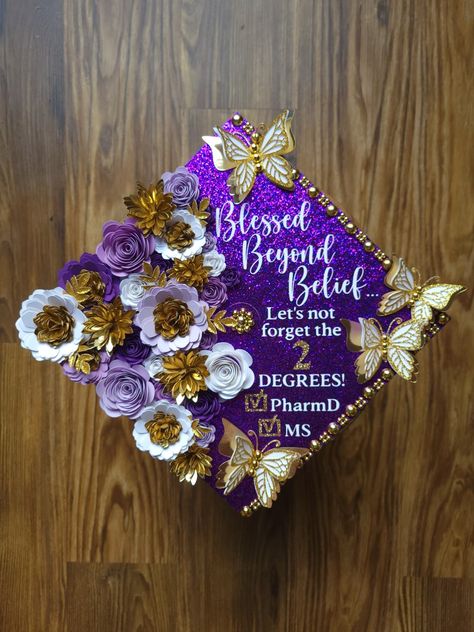 Flower Graduation Cap, Purple Graduation, Custom Flowers, Graduation Cap Decoration Diy, Custom Graduation Caps, High School Graduation Cap, College Graduation Cap Decoration, Grad Cap Designs, Diy Graduation Cap