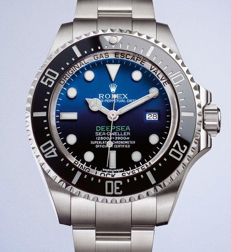 Rolex Deepsea, Mariana Trench, Black Rolex, Breitling Watches Mens, 3d Movie, Rolex Sea Dweller, Breitling Watches, Sea Dweller, James Cameron