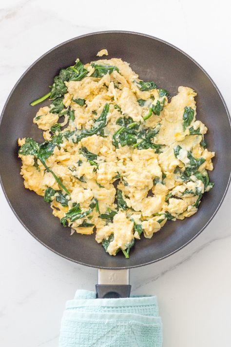 Eggs With Spinach Breakfast, Scrambled Egg Recipes Healthy, Spinach And Eggs Breakfast, Scrambled Eggs With Spinach, Spinach Breakfast, Healthy Egg Recipes, Scrambled Eggs Recipe, Spinach Egg, Mint Recipes