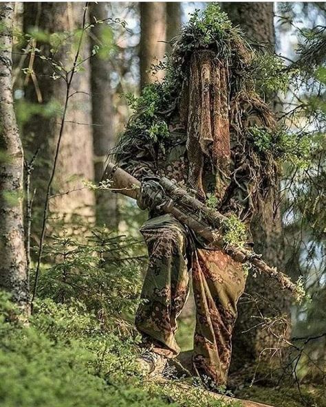 Ghillie Suit, Live Or Die, Military Aesthetic, Military Gear Tactical, Tactical Gear Loadout, Military Special Forces, Combat Gear, Combat Art, Military Camouflage