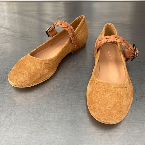 Made In Spain For Sundance Catalog. Comfortable Suede/Leather Flats With Cushioned Leather Insoles. Tan/Cognac Brown. Available In Size 37 (6.5-7) And 39 (8-8.5). New In Box And Or Tags. Catalog List Price Is $178, Asking $78. Sundance Catalog, Tan Suede, Clothing Ideas, Leather Flats, Tan Brown, Flat Shoes Women, Cognac, Suede Leather, Loafer Flats