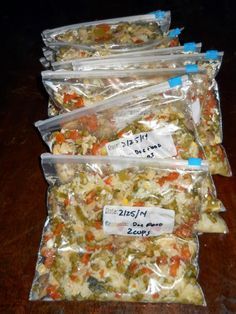 Danny Dog, Diy Dog Food, Make Dog Food, Healthy Dog Treats Homemade, Dog Treats Homemade Recipes, Food Dog, Raw Dog Food Recipes, Healthy Dog Food Recipes, Dog Biscuits