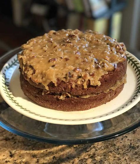 This is an 8 inch round German Chocolate Cake. The recipe makes enough frosting for the middle and top, but not the sides. 8 Inch Round Cake Recipe, German Chocolate Cake Frosting, German Chocolate Cake Cookies, German Chocolate Cake Recipe, Pecan Frosting, Mini Dessert Recipes, Coconut Pecan Frosting, German Cake, Chocolate Cake Cookies