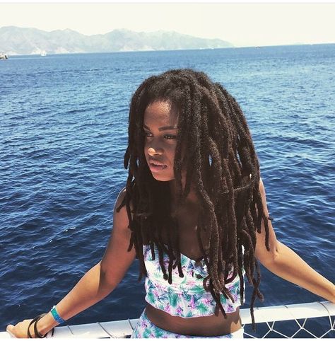 Olivia Davina @xoliviadavinax || women with locs. black women with locs. long locs. thick locs. black woman with long locs. Thick Locs, Middle Aged Women Hairstyles, Natural Hair Rules, Hair Dryness, Prom Hair Updo, Asymmetrical Hairstyles, Funky Hairstyles, Dreadlock Hairstyles, Perrie Edwards