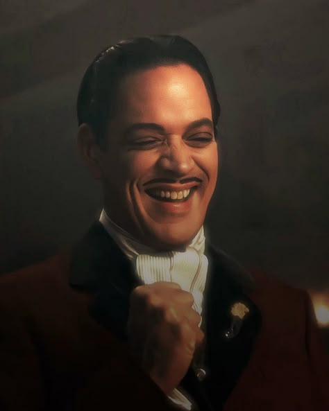 Gomez Addams in “Addams Family Values” Gomez Addams Raul Julia, Gomez Addams Fanart, Gomez Addams Aesthetic, Gomez Adams, Addams Family Tv Show, Raul Julia, Morticia And Gomez Addams, Addams Family Movie, Gomez And Morticia