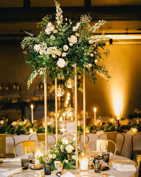 Wedding Reception Tables Centerpieces Tall, Reception Candles And Greenery, Fall Theme Wedding Table Decor, Tall Rectangle Centerpiece Wedding, Gold High Centerpiece Wedding, Wedding High Centerpieces, Luxury Wedding Ideas Decor, Wedding Table Decor Elegant, Artificial Centerpieces Wedding