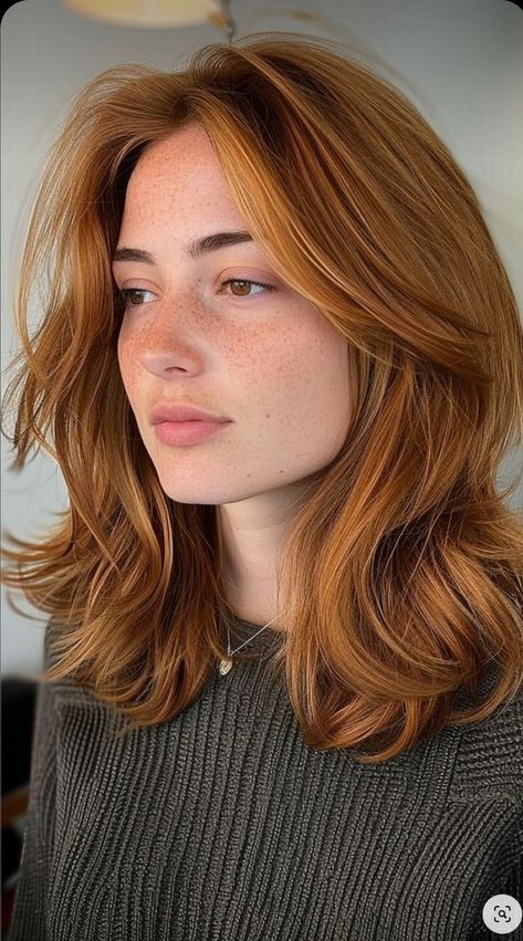 Medium Length Haircut With Framing Pieces, Strawberry Blonde Haircut, Copper Hair With Dark Roots Strawberry Blonde, Copper Hair Mid Length, Mid Length Copper Hair, Strawberry Blonde Bob With Bangs, Red Hair Mid Length, Hair Colors For Medium Skin Tone, Red Mid Length Hair