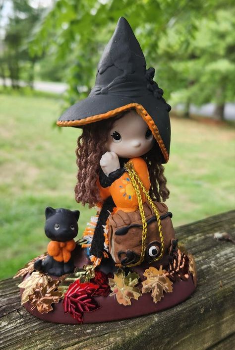 Altered Moments | It's just a bunch of HOCUS POCUS | Facebook Altered Precious Moments, Altered Ceramics, Altered Moments, Precious Moments Dolls, Precious Moments Figurines, Ceramic Figurines, Hallows Eve, Hocus Pocus, Precious Moments