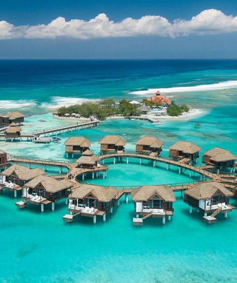 Jamaica Resorts, Caribbean Resort, Sandals Resorts, Overwater Bungalows, Tropical Resort, Caribbean Vacations, Porto Rico, Romantic Getaway, Montego Bay