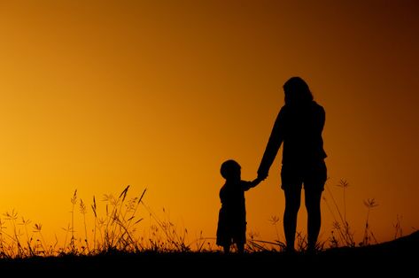 Mom And Son Black And White Photography, Mother And Son Silhouette, Mother And Sons, Son And Mother, Walking Silhouette, Mother Son Love, Mother Son Photos, Goku Ssj4, Mother Baby Photography