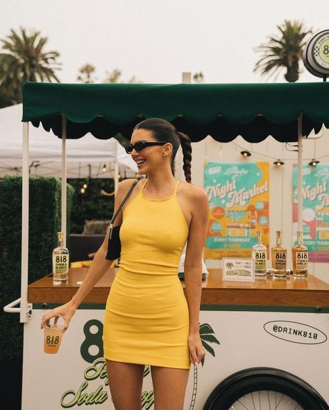 Kendall Jenner Kendall Jenner Summer Style, Kendall Jenner Outfits Summer, Kendall Jenner Summer, Kendall Jenner Estilo, Kendall E Kylie, Kendall Jenner Aesthetic, Kendall Jenner Dress, Estilo Jenner, Kendall Style