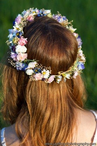 flowers wreath Flower Crown Dried Flowers, German Flower Crown, Cottagecore Flowercrown, Flower Crown Wedding Veil, Flower Crown Design, Fresh Flower Crown, Bride Wreath, Flower Crown Pink, Wedding Hairs