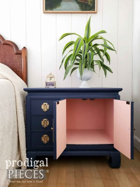 Color Pop Interior, Colour Pop Interior, Pop Interior, Chest Nightstand, Pink Dresser, Vintage Bedside Table, Upcycled Furniture Diy, Vintage Chest, Furniture Renovation