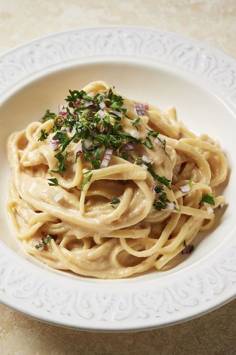 French Pasta Dishes, Tuna Sauce For Pasta, Roast Veal, Tonnato Sauce, Tuna Sauce, Mezcal Bar, Cooking Goals, Fennel Pasta, Capers Recipe