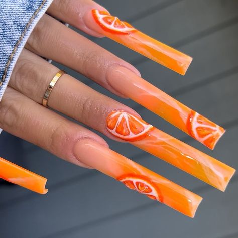 Nail Ideas Orange, Summer Orange Nails, Baddie Nail Ideas, Orange Nail Art, Orange Acrylic Nails, Fruit Nails, Nail Studs, Lemon Nails, Bday Nails