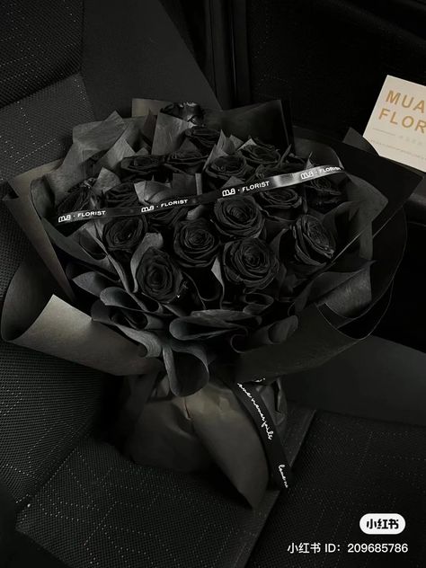 Flowers Dark, Black Roses, Flowers Black, Dark Feminine Aesthetic, Dark Feminine, Luxury Flowers, Black Flowers, Feminine Aesthetic, Roses