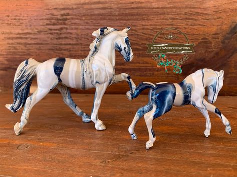 Breyer Stablemate Model Horse Custom One Of A Kind Hand-painted Mare & Foal Set Tennessee Walking Horse, Walking Horse, Breyer Horses, Tennessee, Horses, Hand Painted