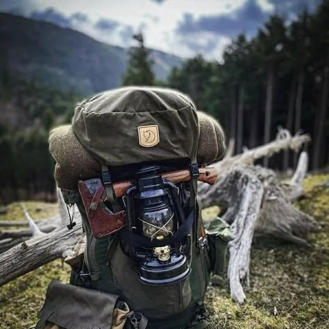 Bushcraft Backpack, Bushcraft Kit, Edc Backpack, Bushcraft Shelter, Outdoor Survival Gear, Retro Backpack, Bushcraft Gear, Bush Craft, Camping Photography